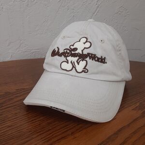 Walt Disney World Mickey Mouse Strapback Baseball Cap Hat Cream Colored